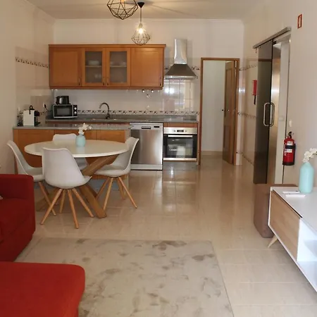 T1 Quinta Das Palmeiras 2.3 R/c B Apartment *